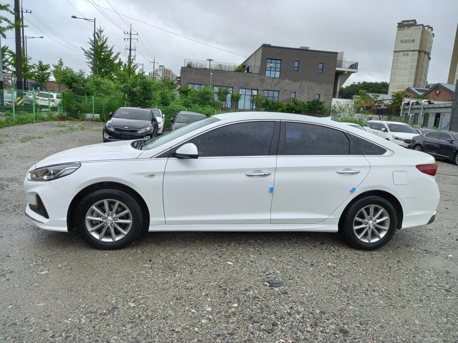 Hyundai Sonata Собствен лизинг гаранция от 6м до 2 г. Реални км - изображение 4