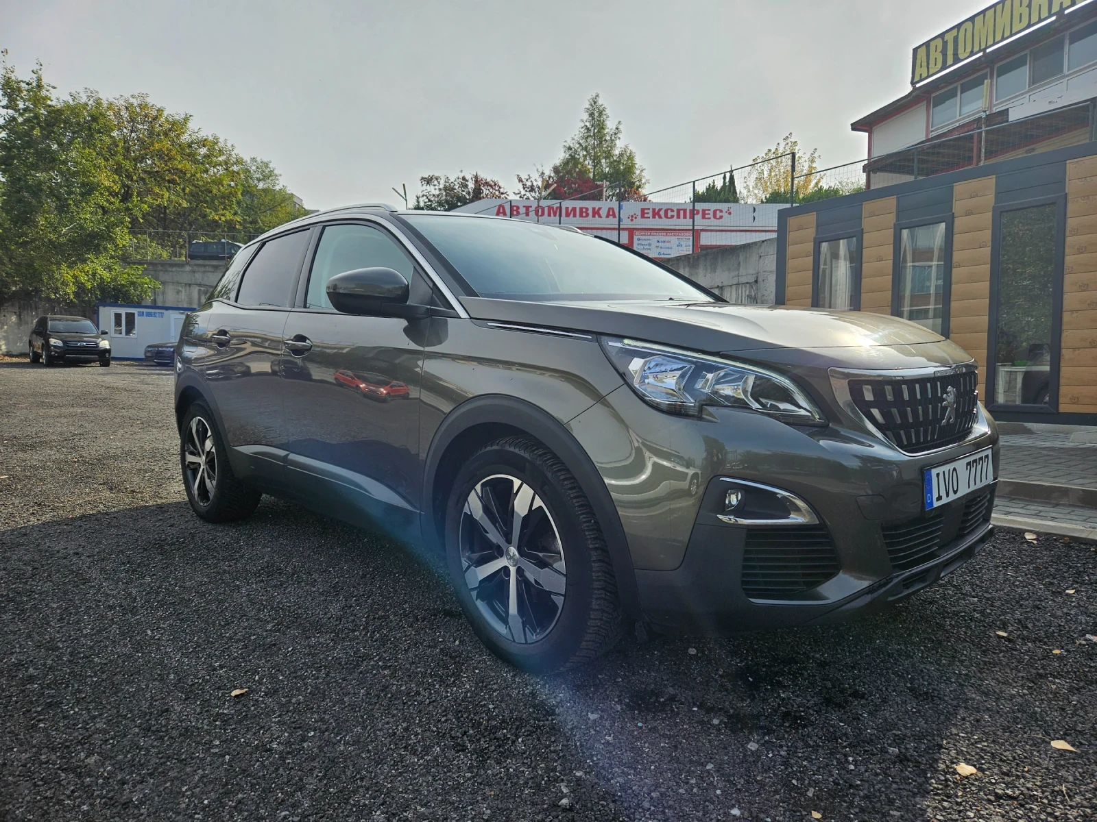 Peugeot 3008 1.6HDI - [1] 