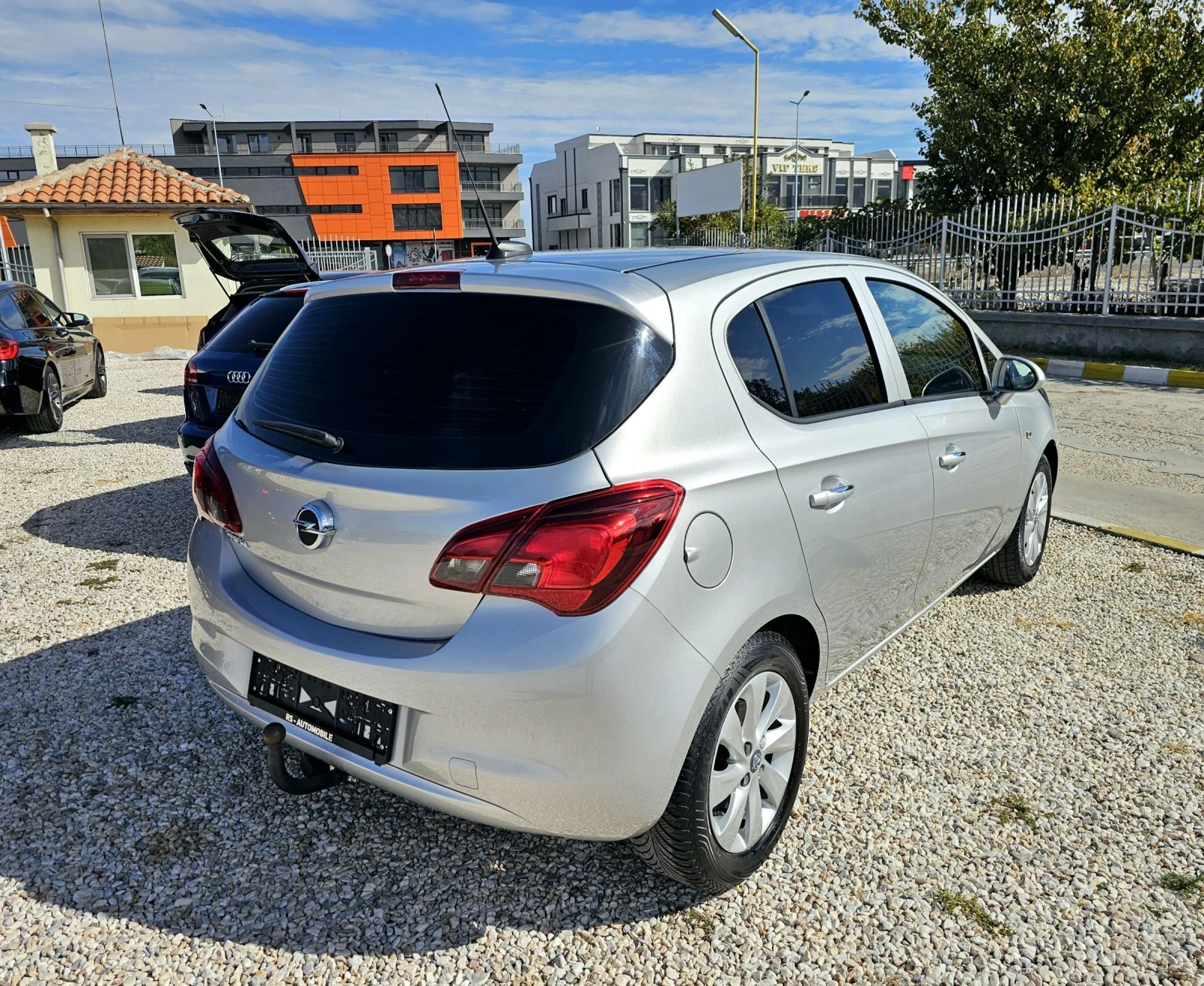 Opel Corsa 1.4i Евро6 Ксенон Cosmo - изображение 3