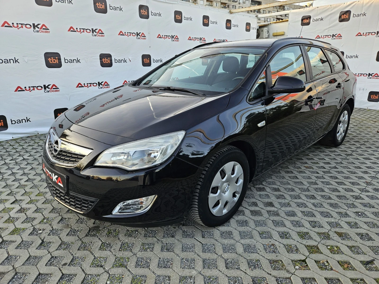 Opel Astra 1.7CDTI-110кс= 6СКОРОСТИ= АВТОПИЛОТ  - изображение 6