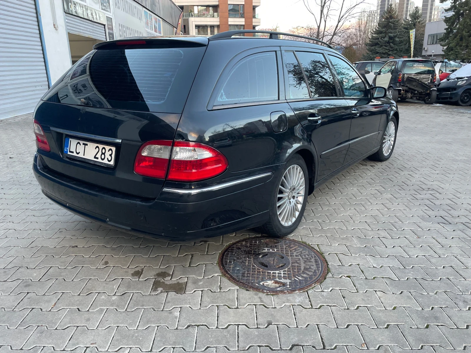 Mercedes-Benz E 320  - изображение 5