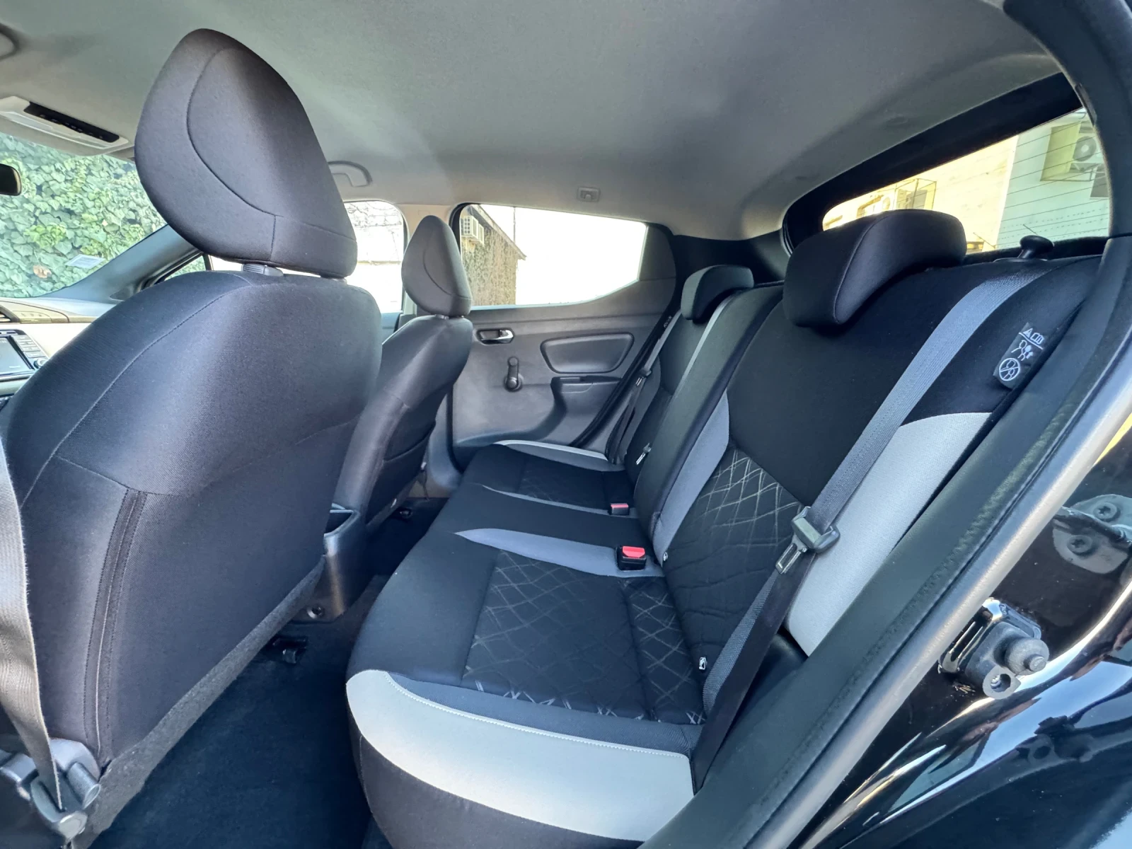 Nissan Micra 1.5dci 90kc Tekna* KeylessGo* Navi* Start&Stop* Di | Mobile.bg   11