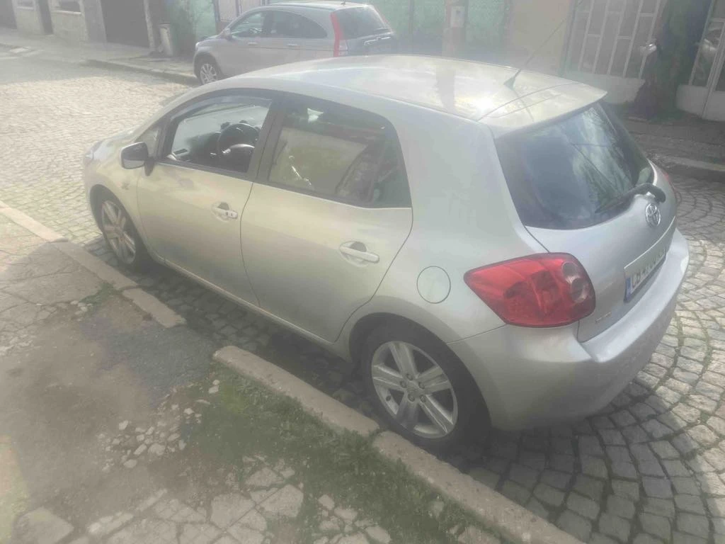 Toyota Auris D4D - изображение 6