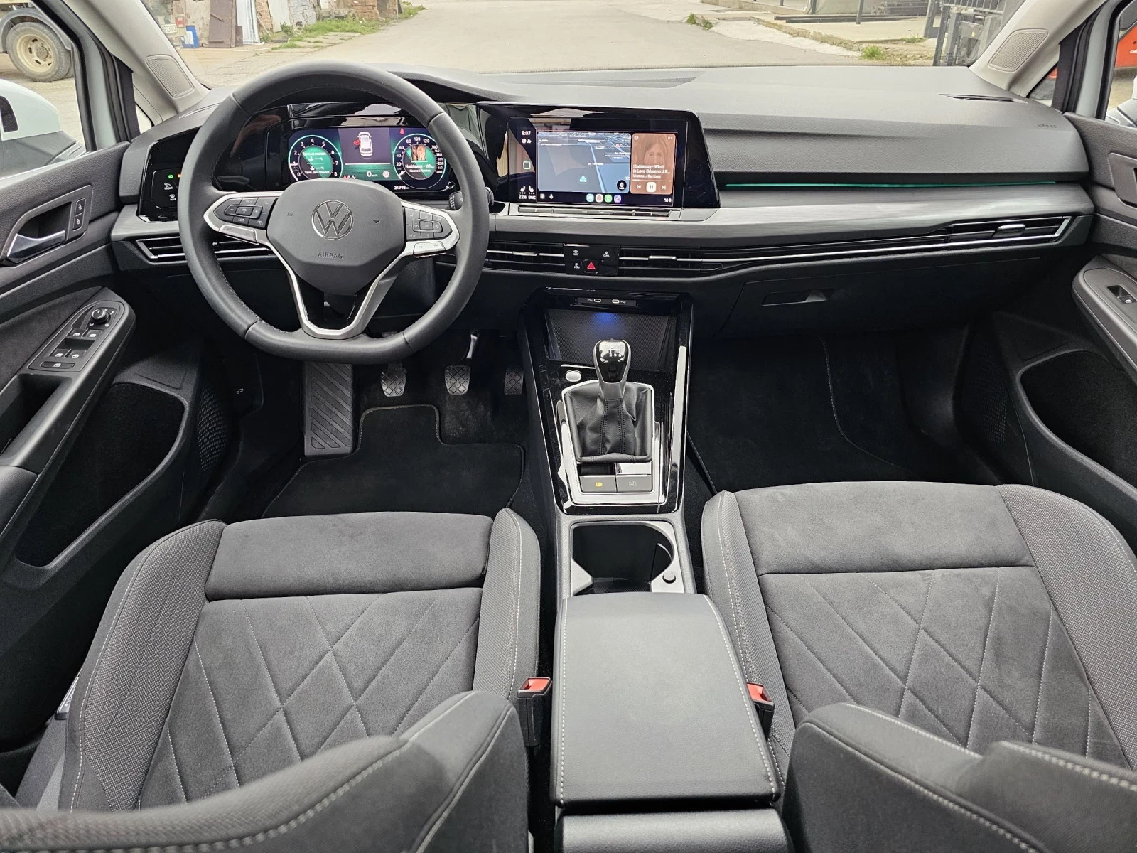 VW Golf 1.5 TSI - изображение 9