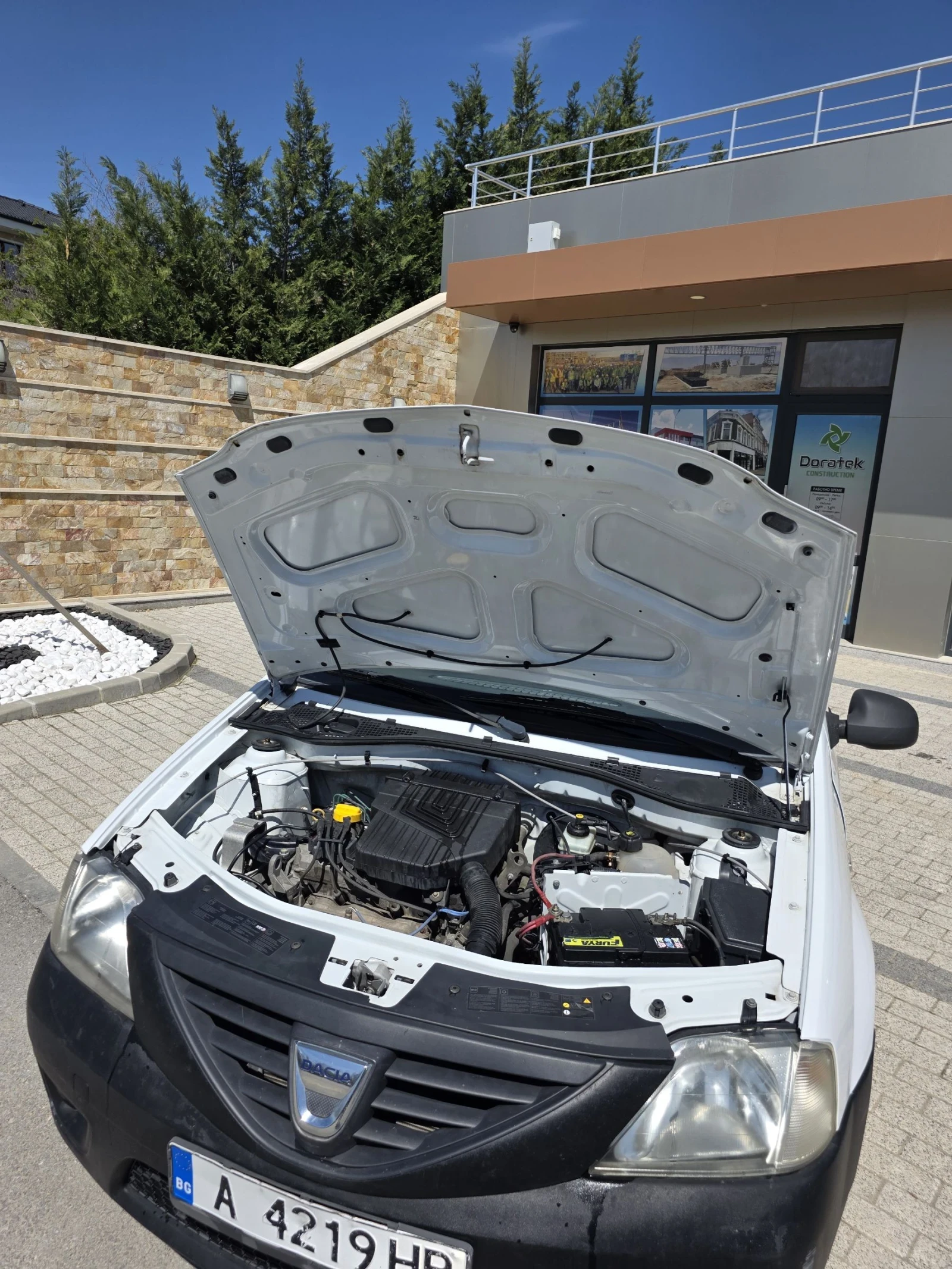 Dacia Logan Pick-up 1.6 Benzin - изображение 7