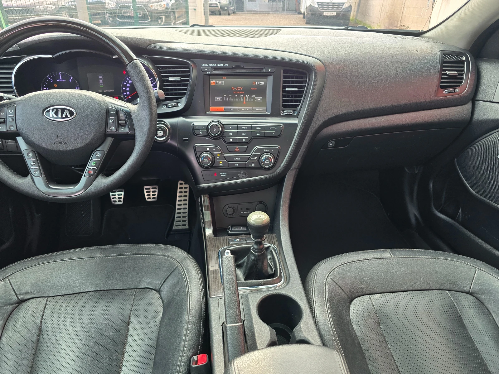 Kia Optima 1.7 CRDI realni kl. - изображение 9