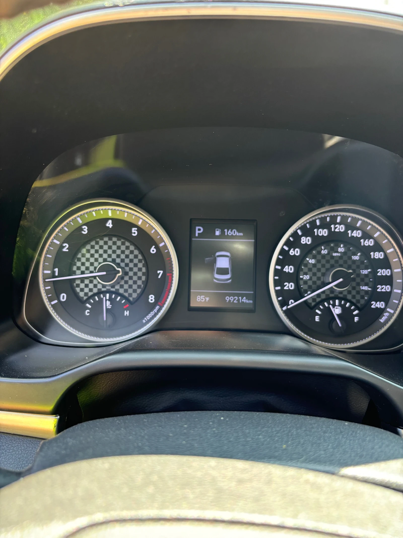 Hyundai Elantra 2.0  - изображение 9
