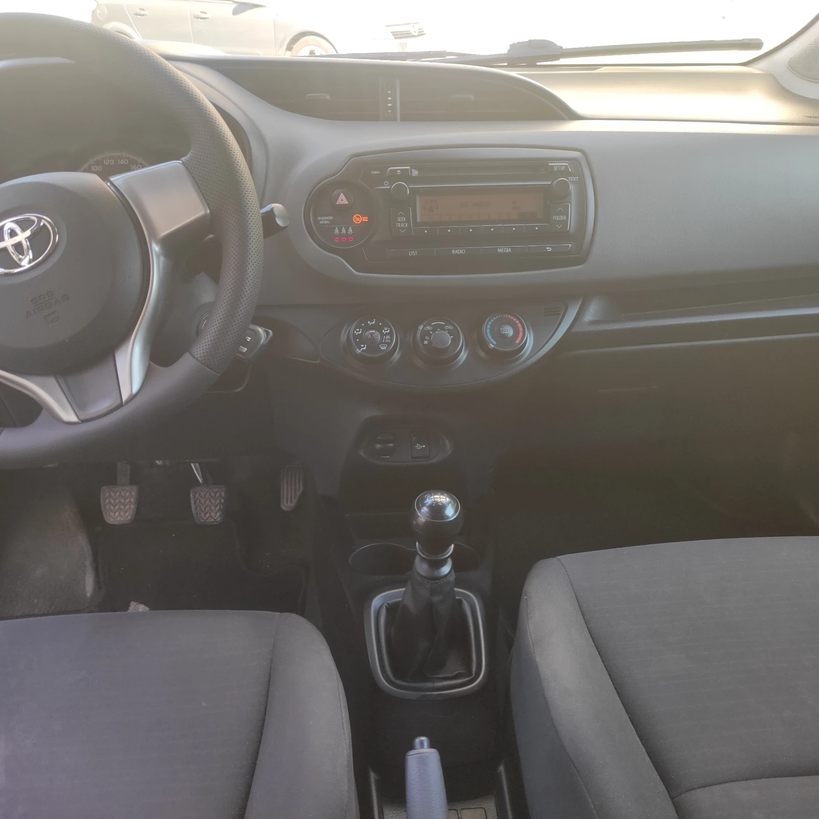 Toyota Yaris 1.33 Газ от ТМ Ауто България  - изображение 8