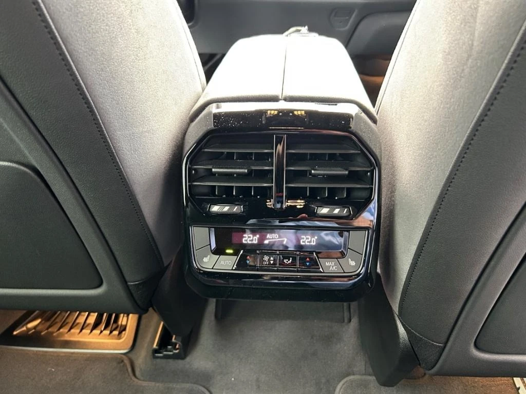 BMW iX xDrive60/FACELIFT/M-SPORT PRO/H&K/LED/360/ | Mobile.bg   11