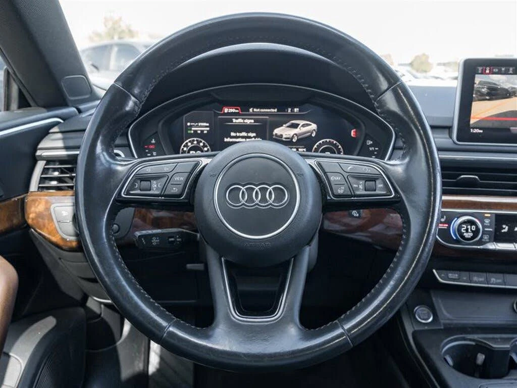 Audi A5 * АВТО КРЕДИТ* ЦЕНА ДО БГ * СЕРВИЗНА ИСТОРИЯ *  - изображение 9