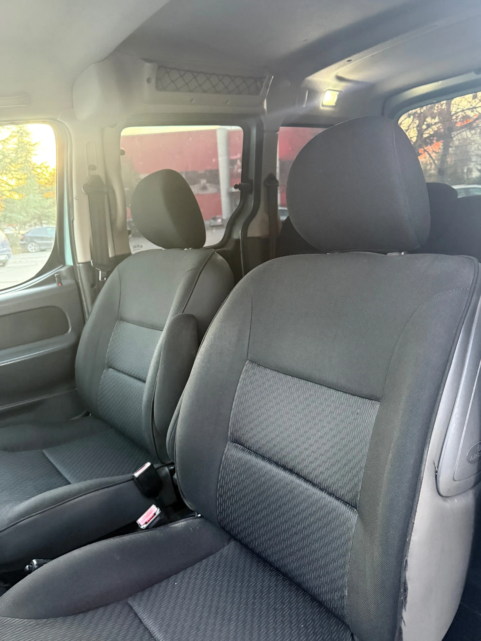 Citroen Berlingo 1.6 HDI 90кс - изображение 9