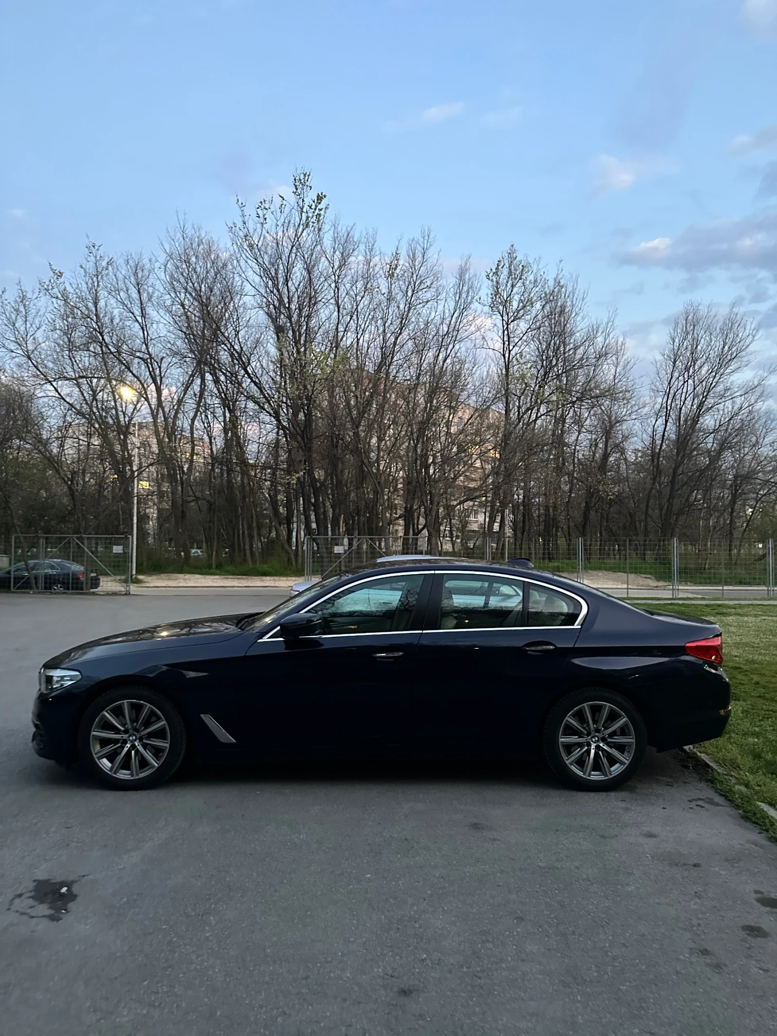 BMW 520 G30, снимка 4 - Автомобили и джипове - 54293803