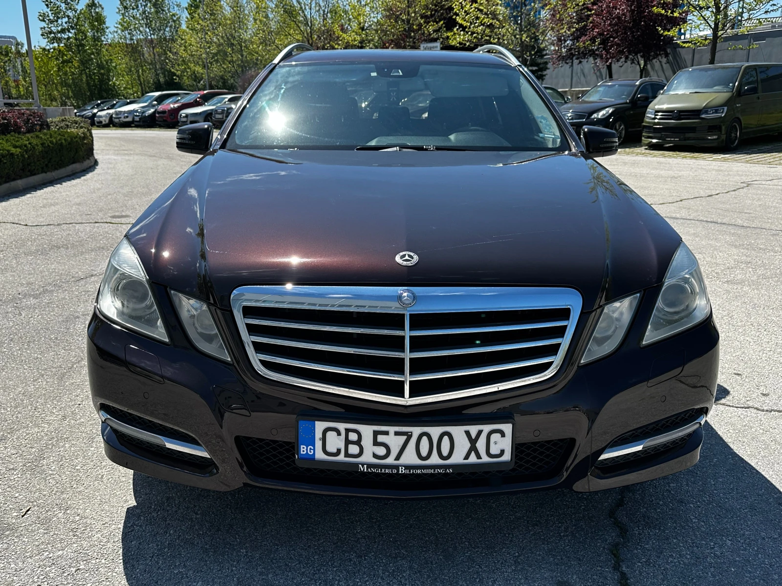 Mercedes-Benz E 200, снимка 7 - Автомобили и джипове - 54422683