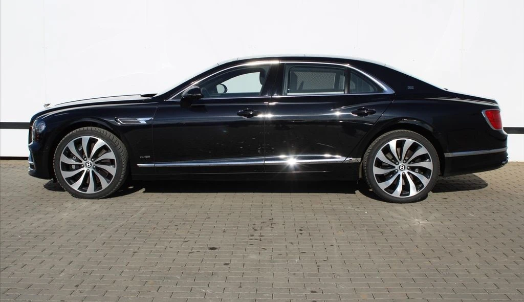 Bentley Flying Spur 6.0 W12 4WD First Edition Mulliner, снимка 2 - Автомобили и джипове - 54912136