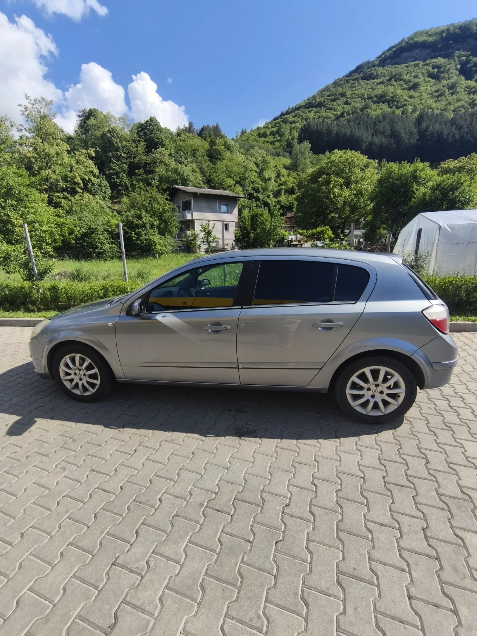 Opel Astra, снимка 8 - Автомобили и джипове - 55106197