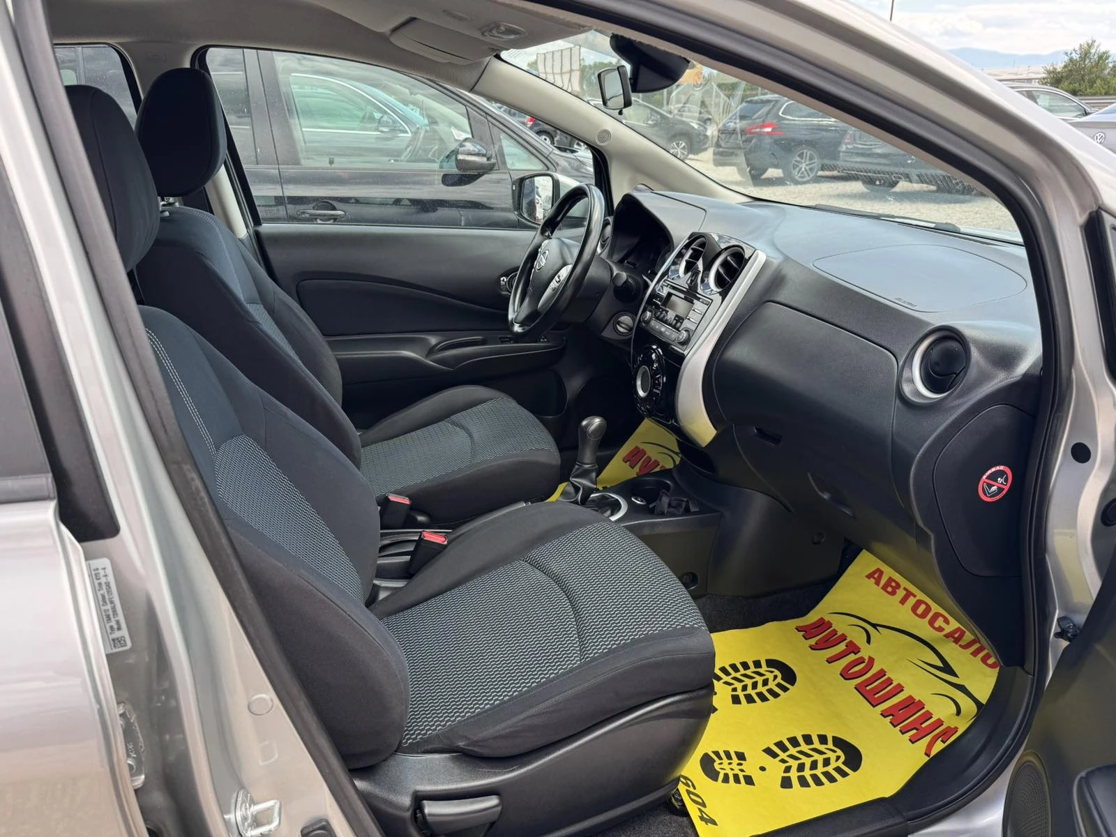 Nissan Note 1, 2GAZ, снимка 14 - Автомобили и джипове - 55189404
