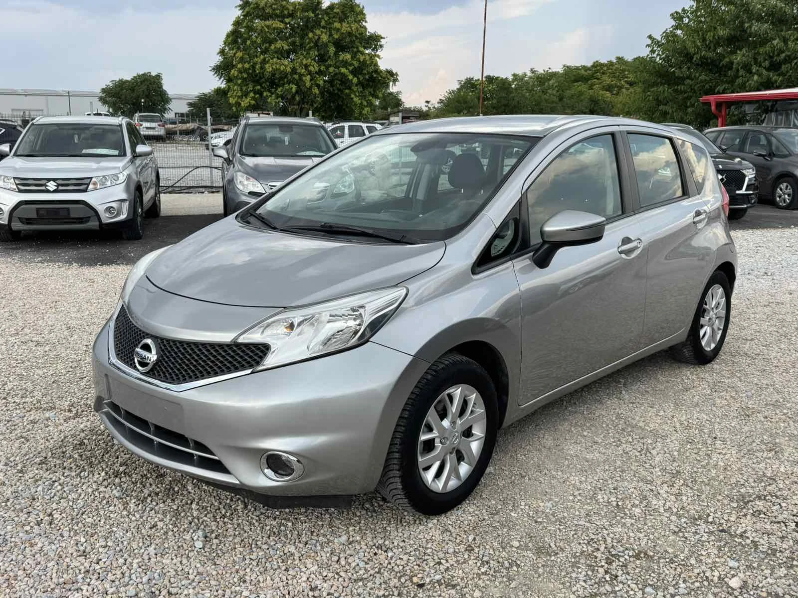Nissan Note 1, 2GAZ