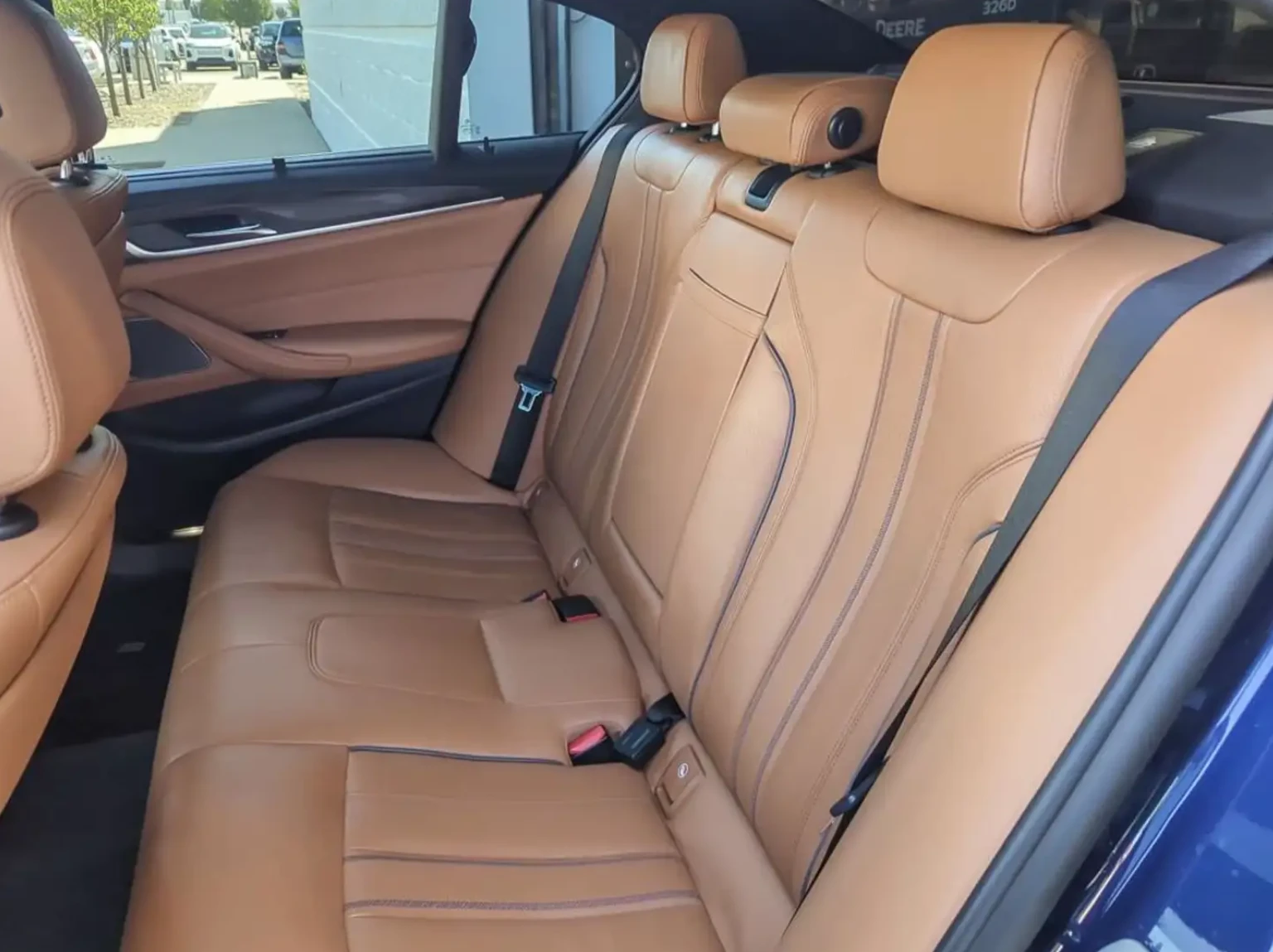 BMW 540 Еnhanced HUD / HK, снимка 16 - Автомобили и джипове - 55277081