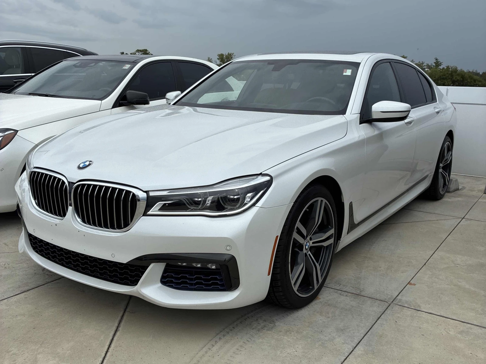 BMW 750
