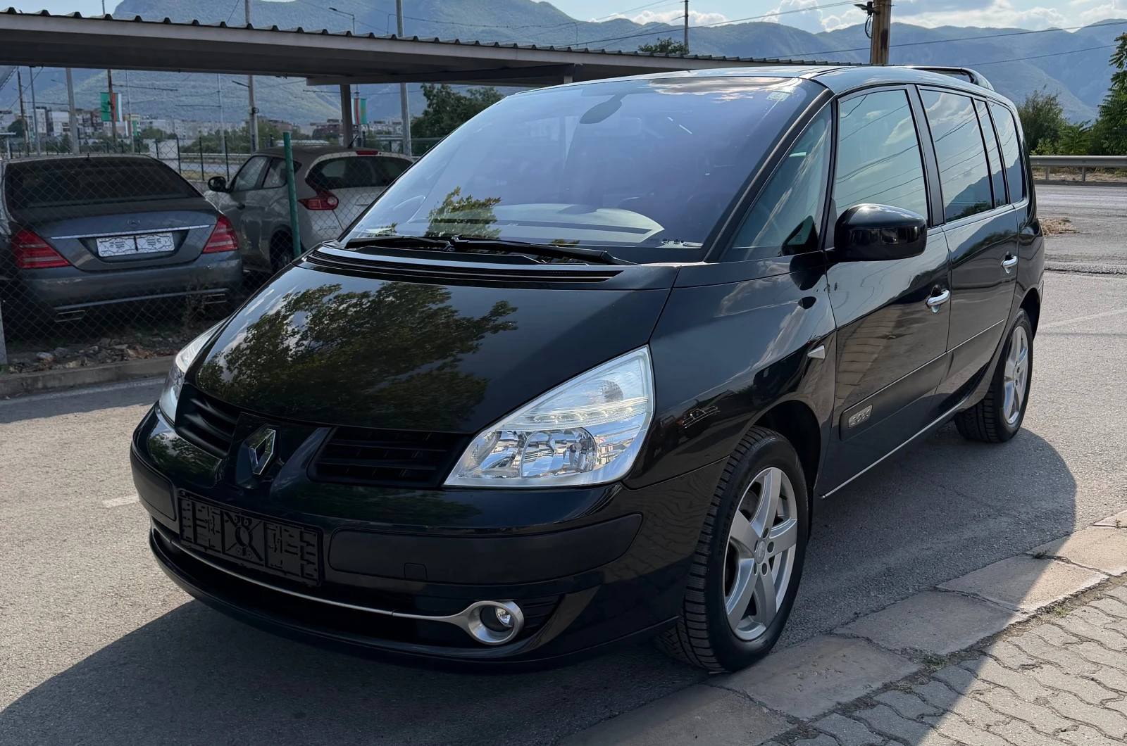 Renault Espace 2.0 DCI, снимка 2 - Автомобили и джипове - 55715740