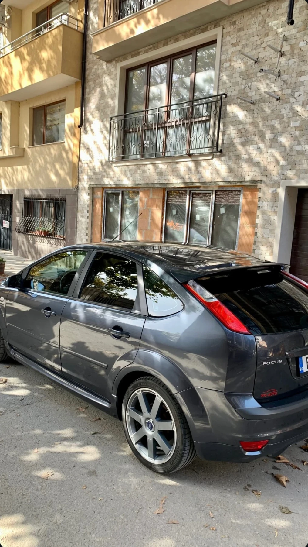Ford Focus Francorchamps 1.6 TDCi ЗАВОДСКИ!, снимка 2 - Автомобили и джипове - 55728031