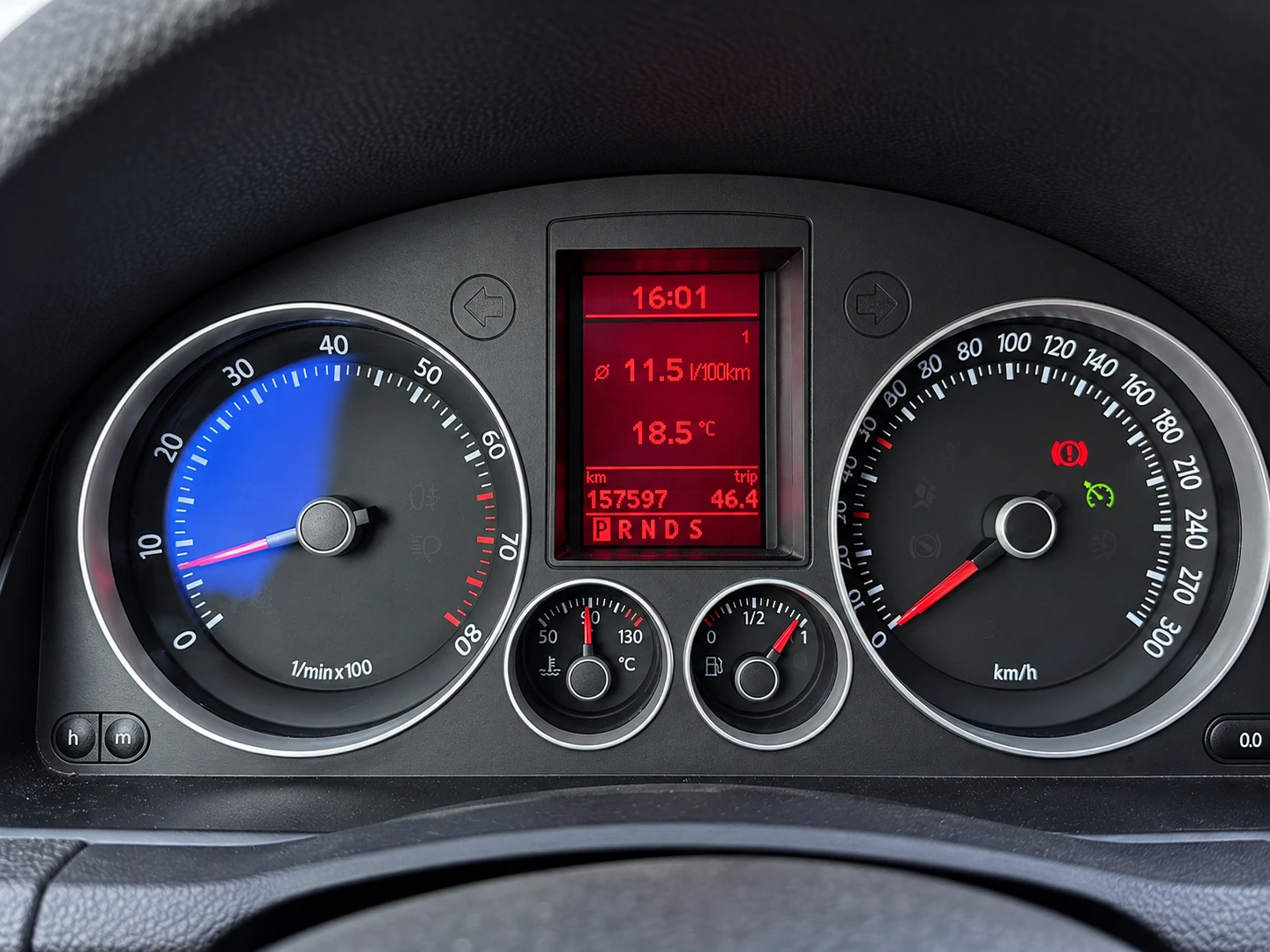 VW Golf V GTI DSG | Кожа | Navi | Подгрев | PDC, снимка 13 - Автомобили и джипове - 55972886