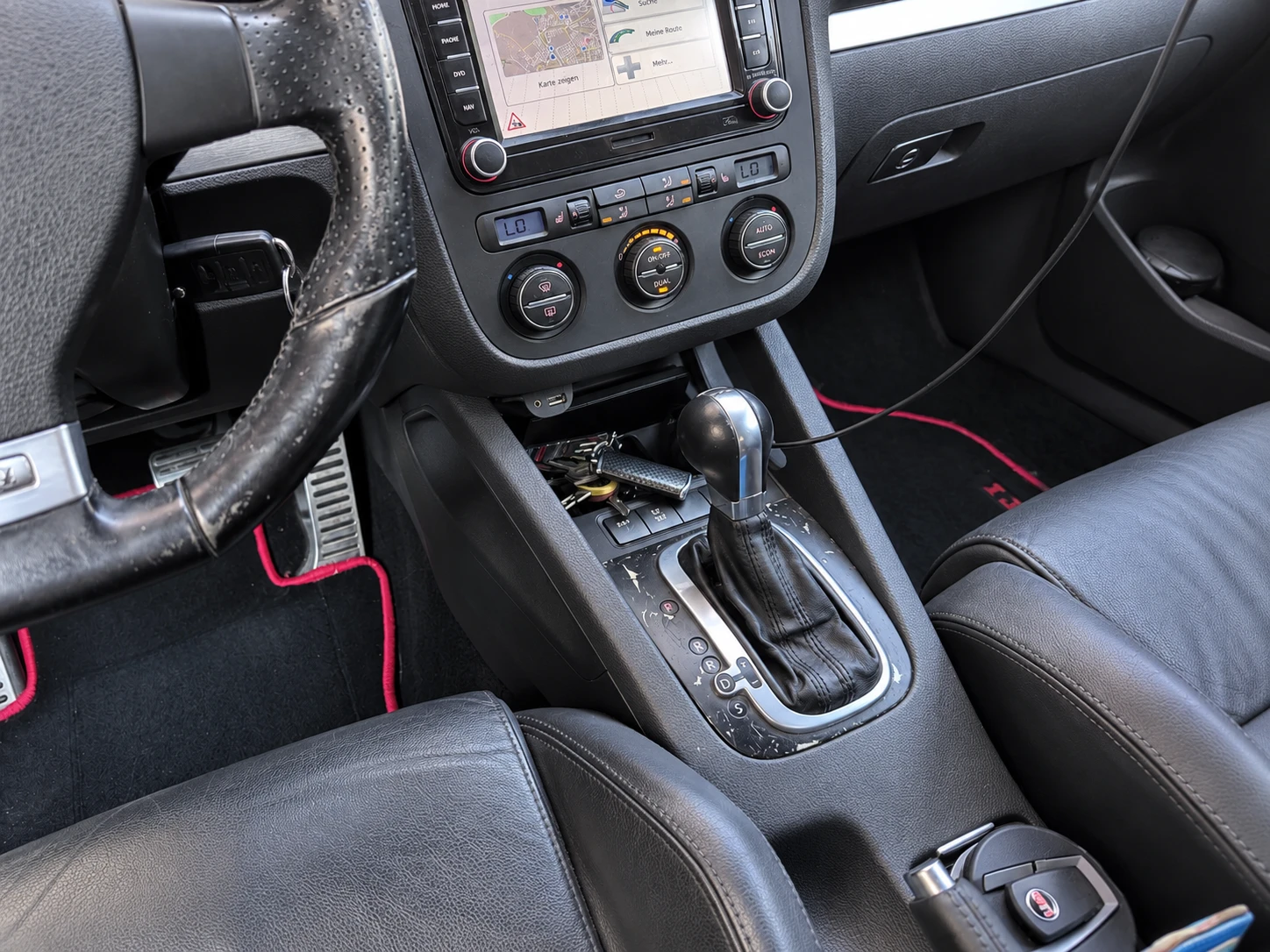 VW Golf V GTI DSG | Кожа | Navi | Подгрев | PDC, снимка 14 - Автомобили и джипове - 55972886