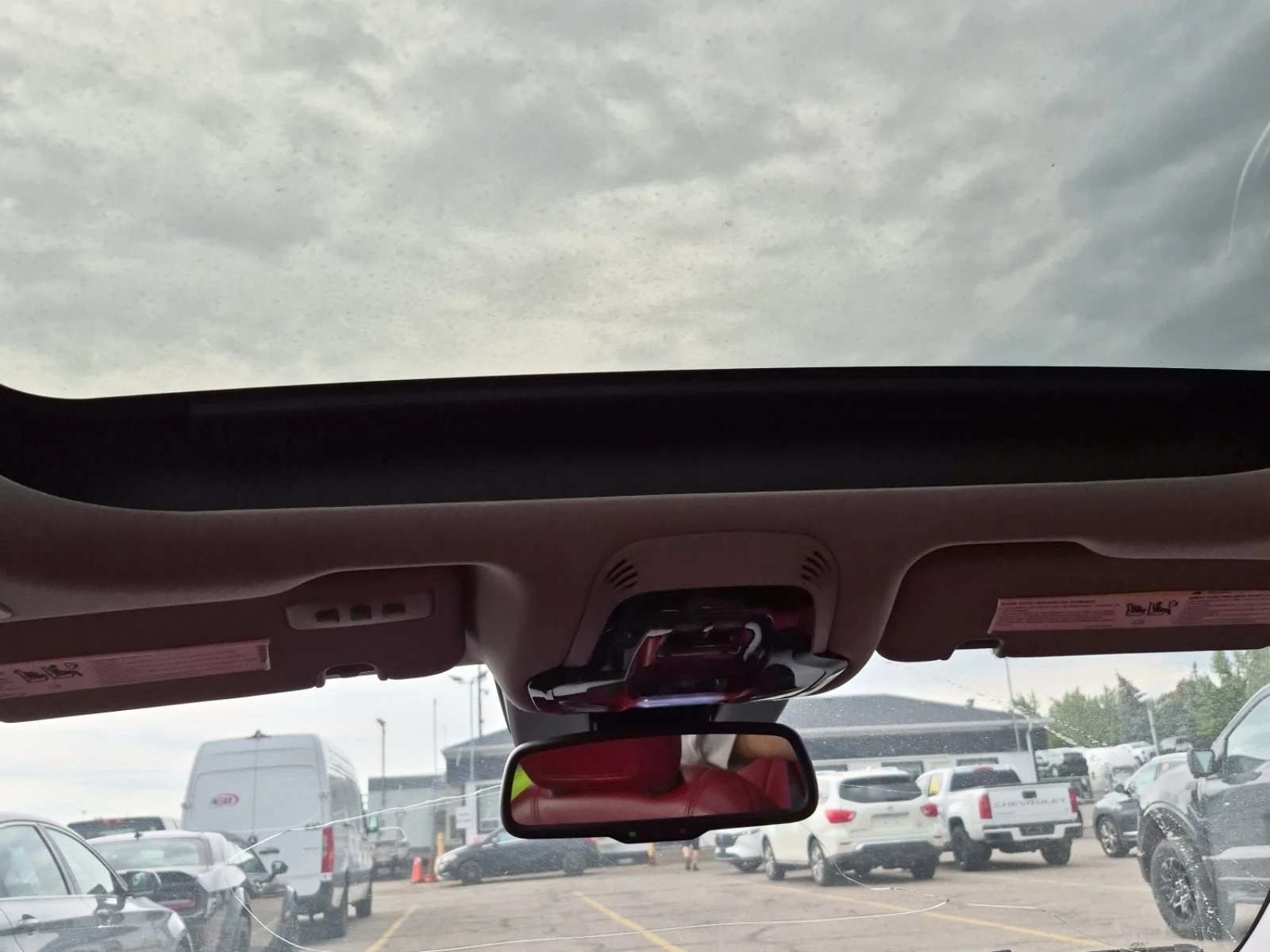Alfa Romeo Giulia  Q4 / DISTRONIC / PANO / АВТОКРЕДИТ , снимка 13 - Автомобили и джипове - 56103279