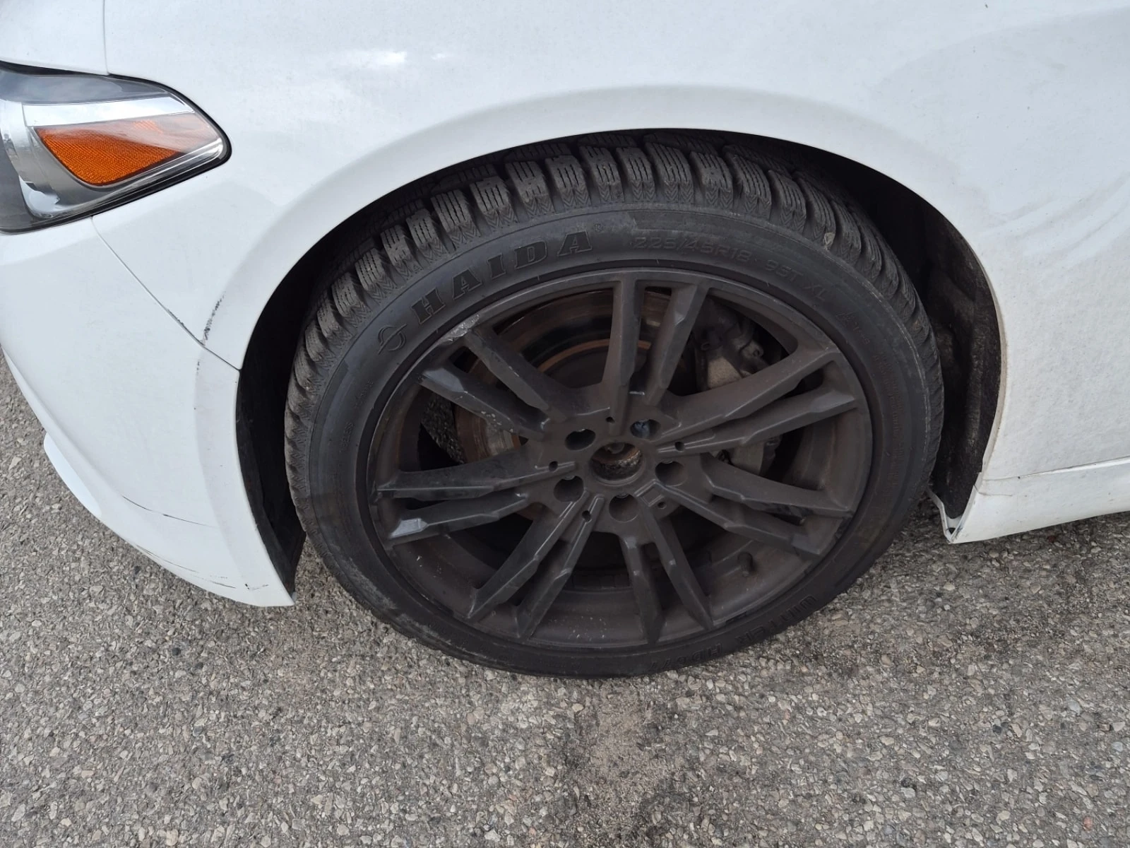 Alfa Romeo Giulia  Q4 / DISTRONIC / PANO / АВТОКРЕДИТ , снимка 6 - Автомобили и джипове - 56103279