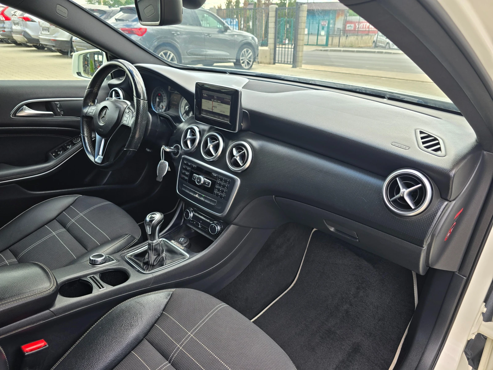 Mercedes-Benz A 180 1.5CDI, 109к.с., Sport Edition!, снимка 14 - Автомобили и джипове - 56205786