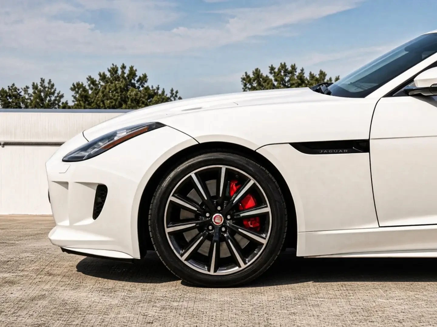 Jaguar F-Type S COUPE* SPORT DESIGN* MERIDIAN* 360* КРАЙНА ЦЕНА, снимка 2 - Автомобили и джипове - 56239546