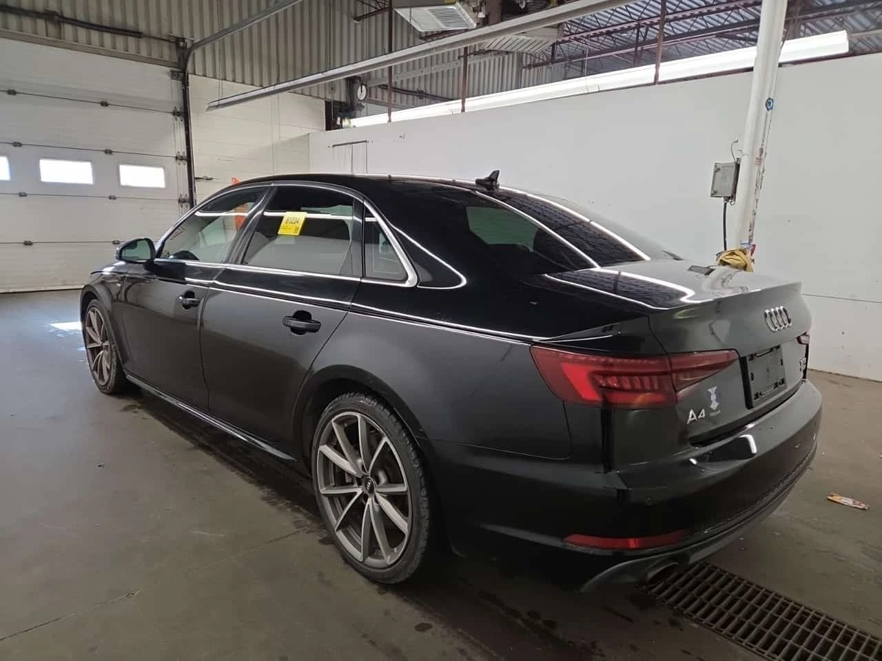 Audi A4 PROGRESSIV/CARFAX/ПОДГРЕВ/ПАНО/ПАМЕТ/, снимка 4 - Автомобили и джипове - 56687296