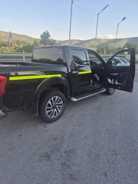 Nissan Navara Пикап, снимка 9