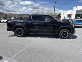 Toyota Tundra CREWMAX SR5 TRD OFFROAD PACKAGE* ПОДГРЕВ* КАМЕРА , снимка 3