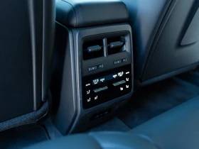 Porsche Macan 4, снимка 14