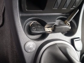 Dacia Duster 1.6i LPG ЛИЗИНГ  | Auto.bg — изображение 13