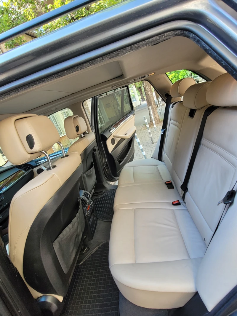 BMW X5 xDrive35i, снимка 10 - Автомобили и джипове - 52023284