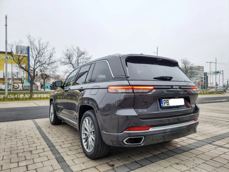 Jeep Grand cherokee Summit, снимка 8 - Автомобили и джипове - 52947561