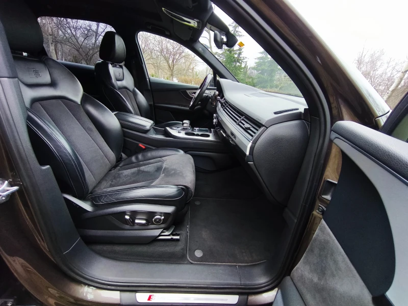 Audi Q7 3.0 TDI S-Line, снимка 9 - Автомобили и джипове - 53203205