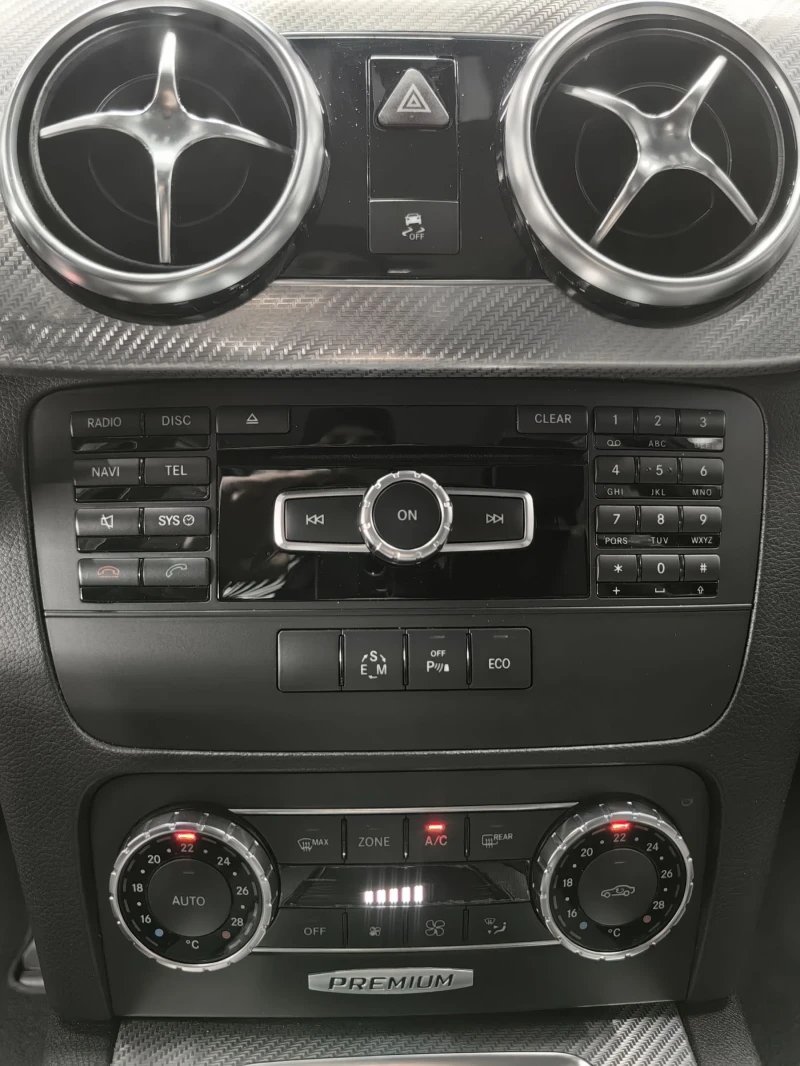 Mercedes-Benz GLK 220 CDI* 4 MATIC* FACE* PREMIUM, снимка 13 - Автомобили и джипове - 53431877