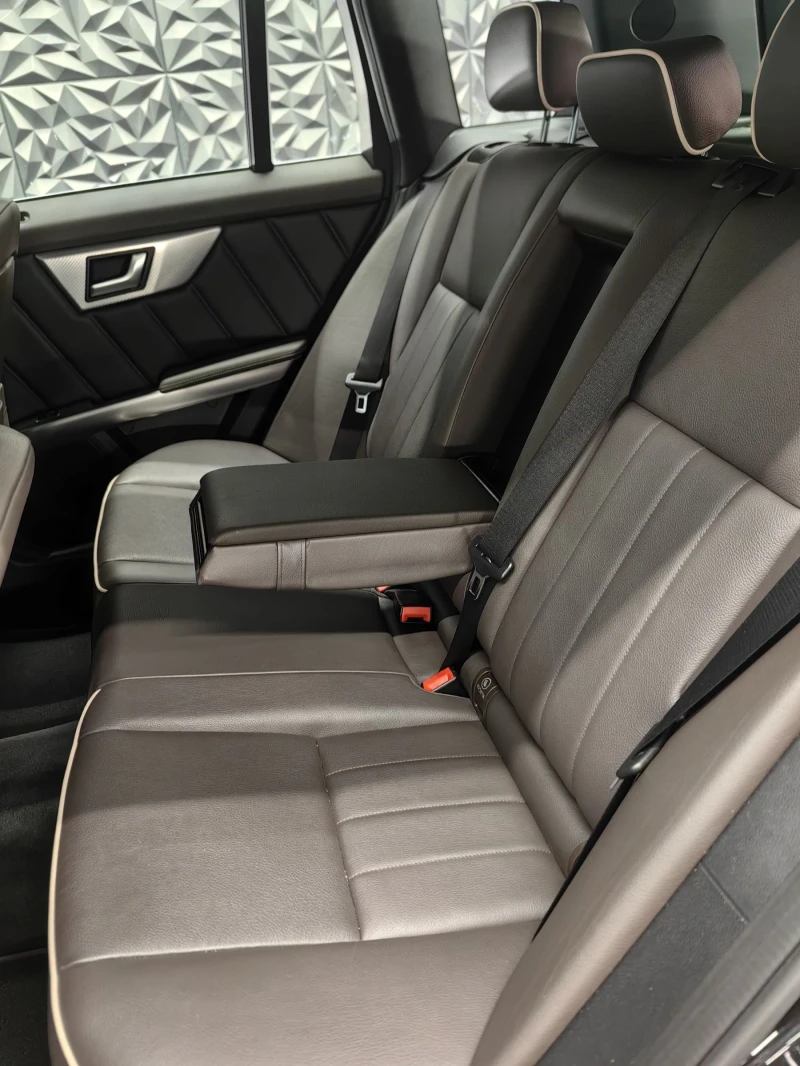 Mercedes-Benz GLK 220 CDI* 4 MATIC* FACE* PREMIUM, снимка 5 - Автомобили и джипове - 53431877