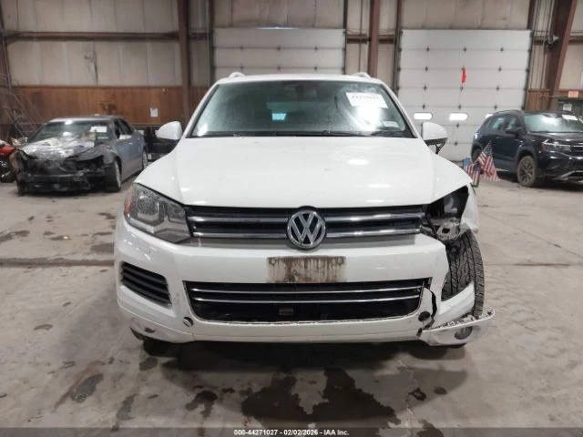 VW Touareg VR6 SPORT/ 341 лв на месец , снимка 12 - Автомобили и джипове - 53335284