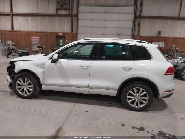 VW Touareg VR6 SPORT/ 341 лв на месец , снимка 14 - Автомобили и джипове - 53335284