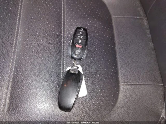 VW Touareg VR6 SPORT/ 341 лв на месец , снимка 11 - Автомобили и джипове - 53335284