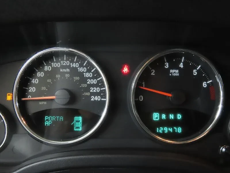 Jeep Compass, снимка 9 - Автомобили и джипове - 54463256