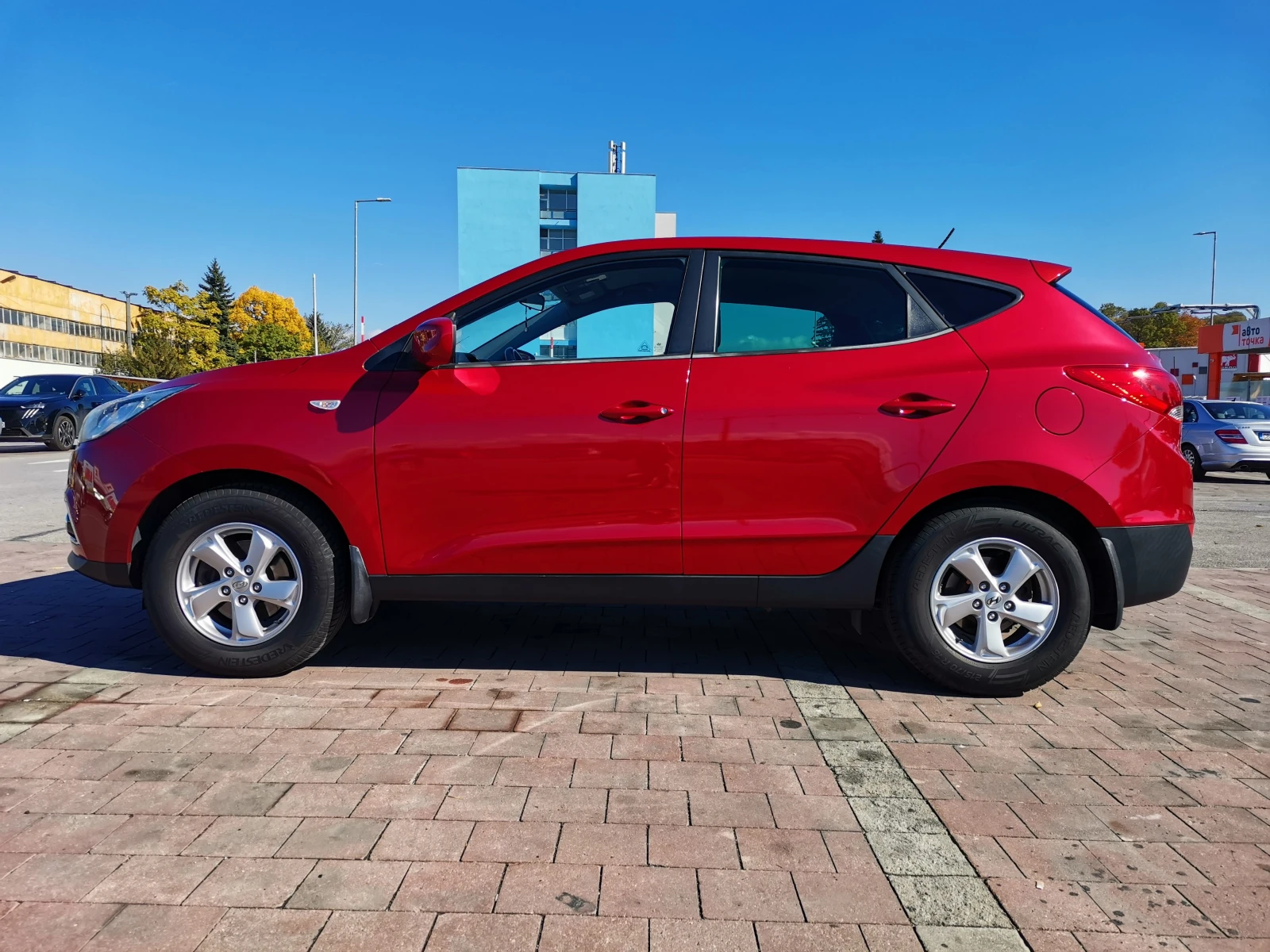 Hyundai IX35 Comfort 2.0i 163hp 4x4 - изображение 3