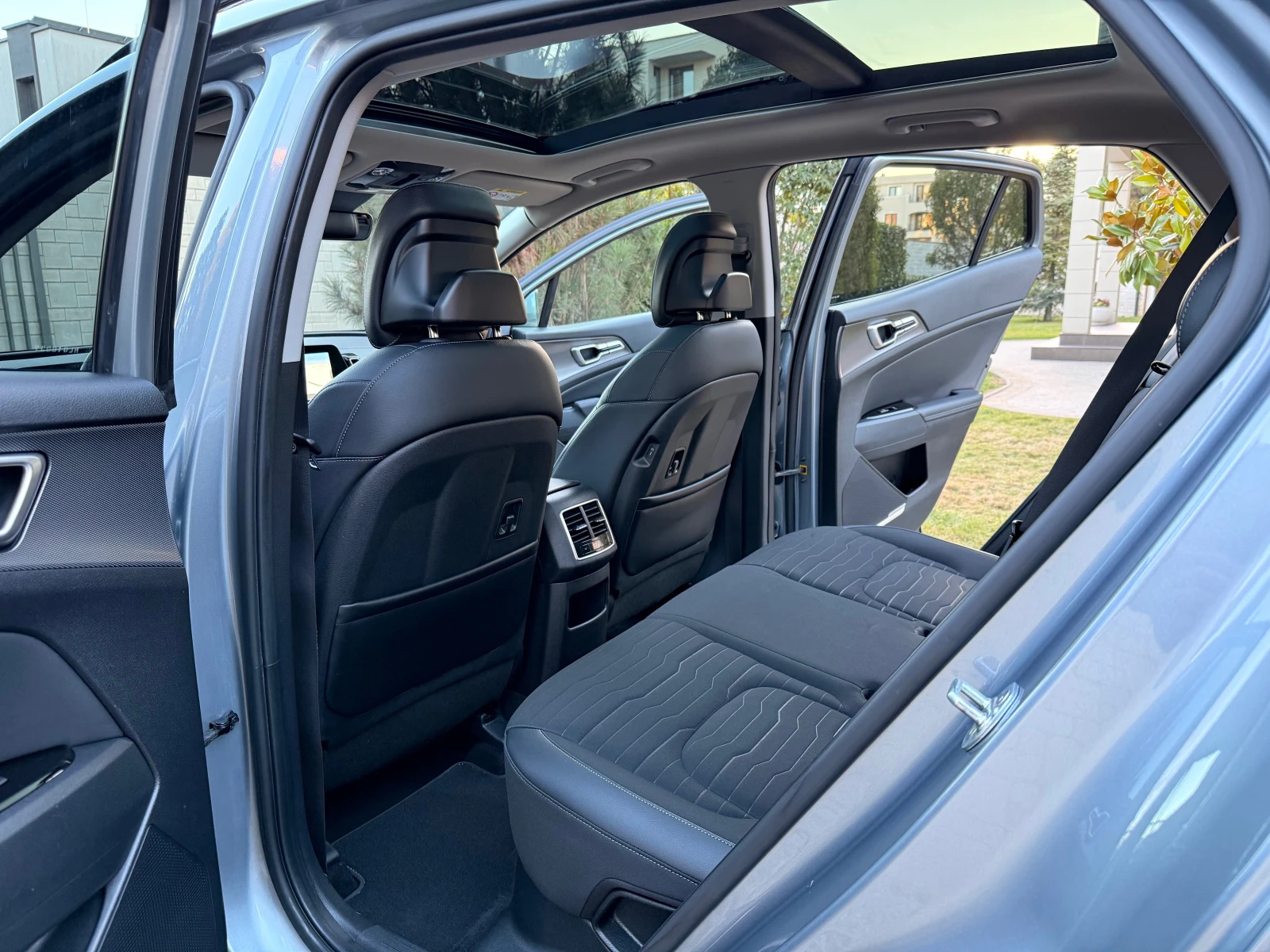 Kia Sportage 1.6T-GDI* HEV* 230�.�.* GT-LINE*  | Mobile.bg � ����������� 10