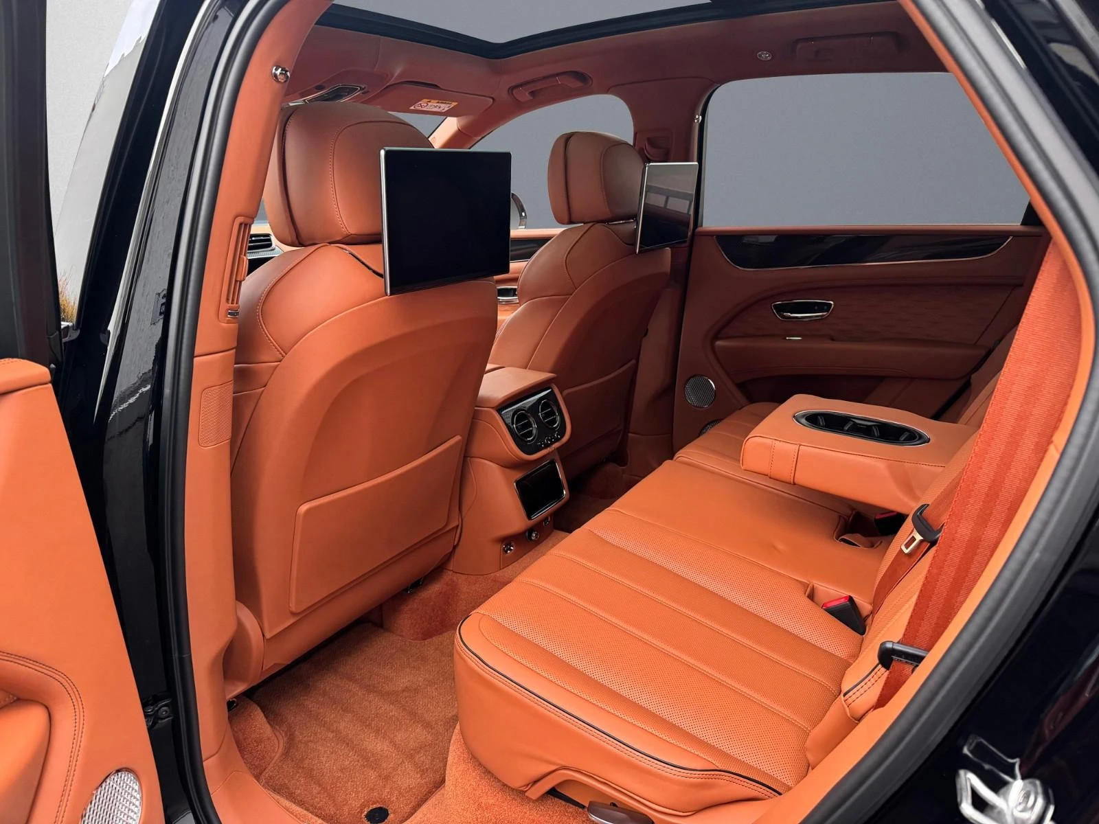 Bentley Bentayga SPEED/NEW MODEL/CERAMIC/NAIM/TV/HEAD UP/ | Mobile.bg � ����������� 16
