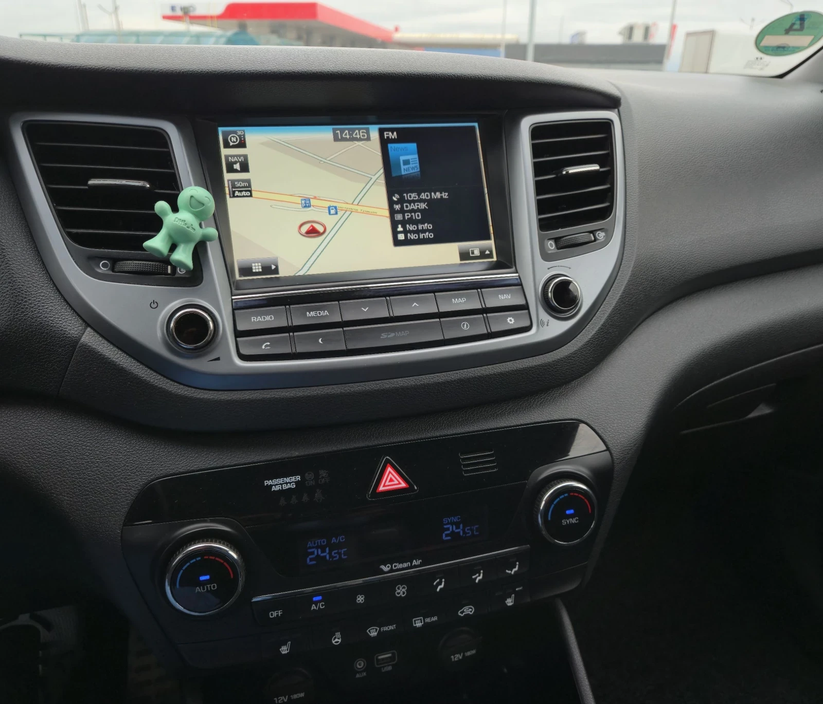 Hyundai Tucson 1.7CRDI TOP НОВА, снимка 13 - Автомобили и джипове - 53747239