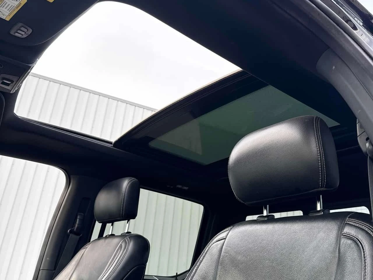 Ford F150 4WD SuperCrew LARIAT/ОБДУХВАНЕ/ПАНОРАМА , снимка 10 - Автомобили и джипове - 54080337